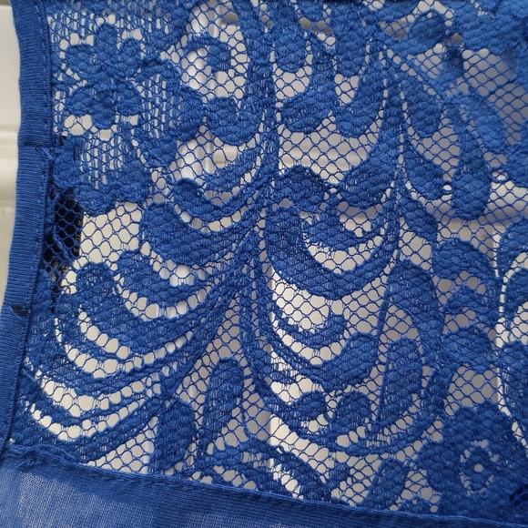 U2B Tank Top - Picture 5 of 6